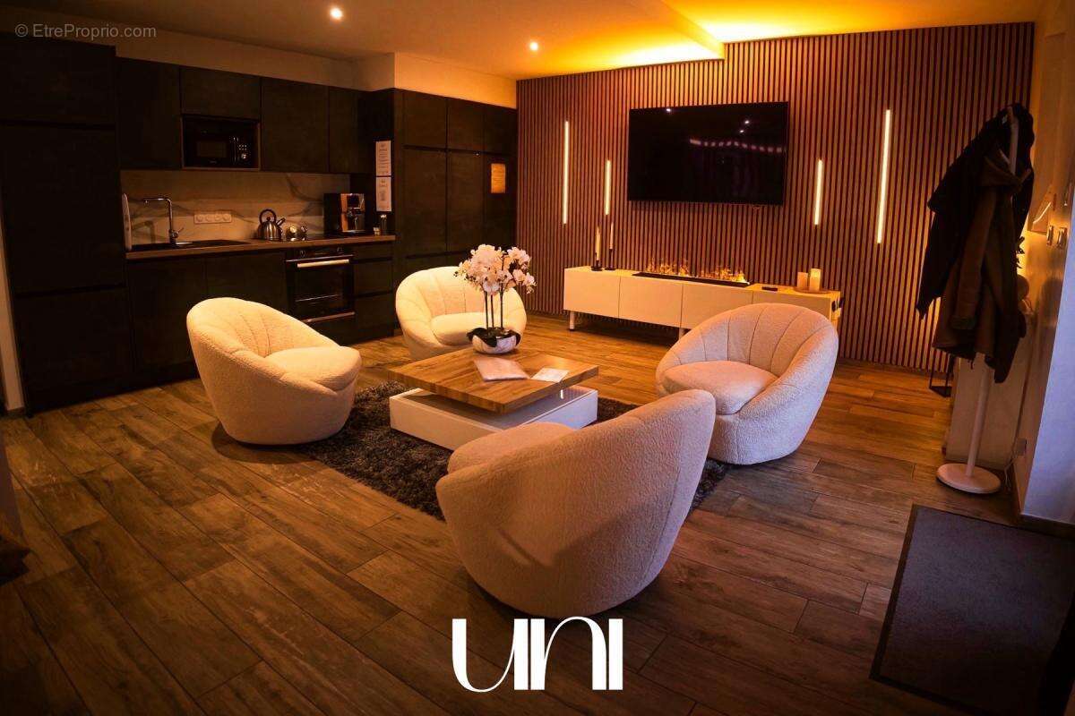 Maison à SAINT-MARTIN-DES-ENTREES