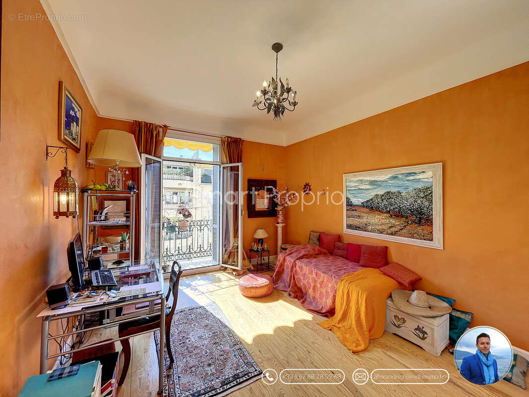 Appartement à MENTON