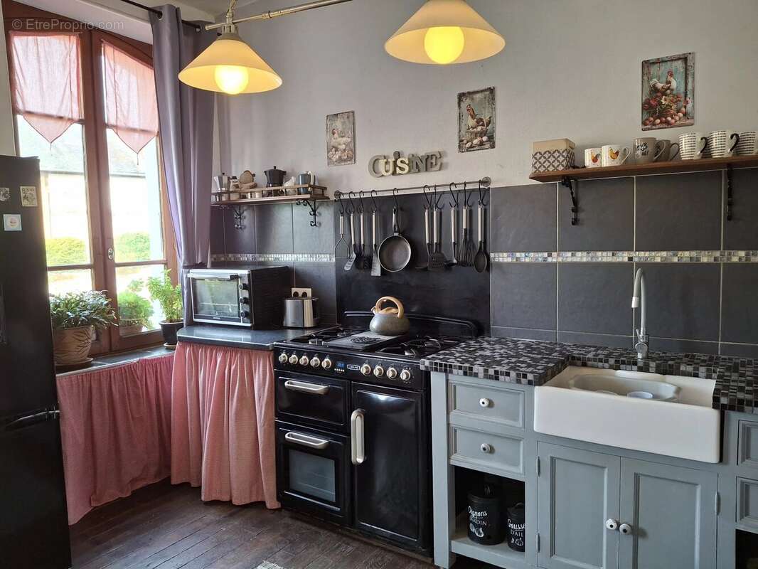 Maison à BUSSIERE-POITEVINE