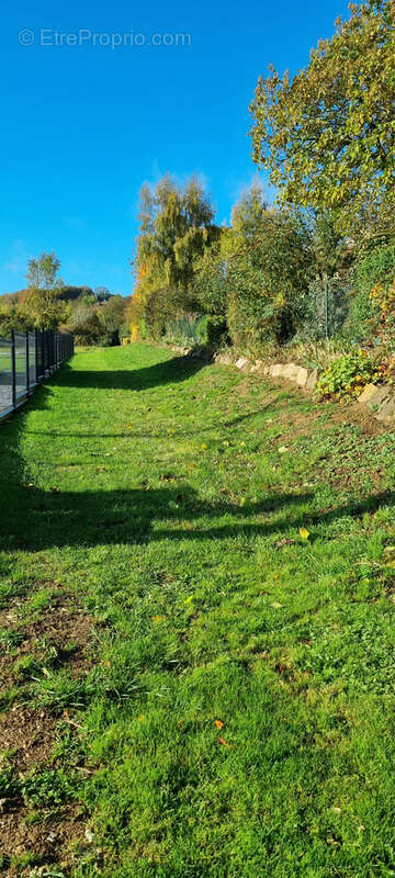 Terrain à FORGES-LES-EAUX