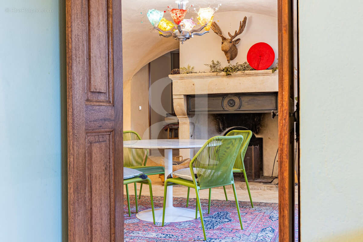 Maison à CABRIERES-D'AVIGNON
