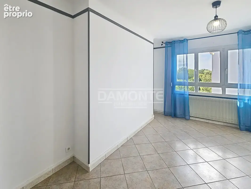Appartement T3   52,23 m2   2 chambres   Dernier étage - photo 9