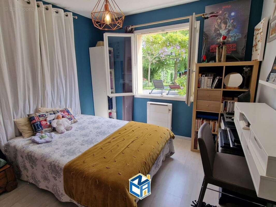 Maison à CINQ-MARS-LA-PILE