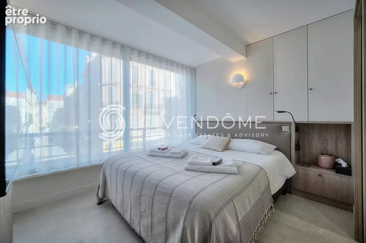 Cannes banane croisette 3 pieces renove a vendre - photo 5