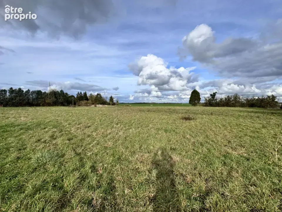 Terrain à PISEUX