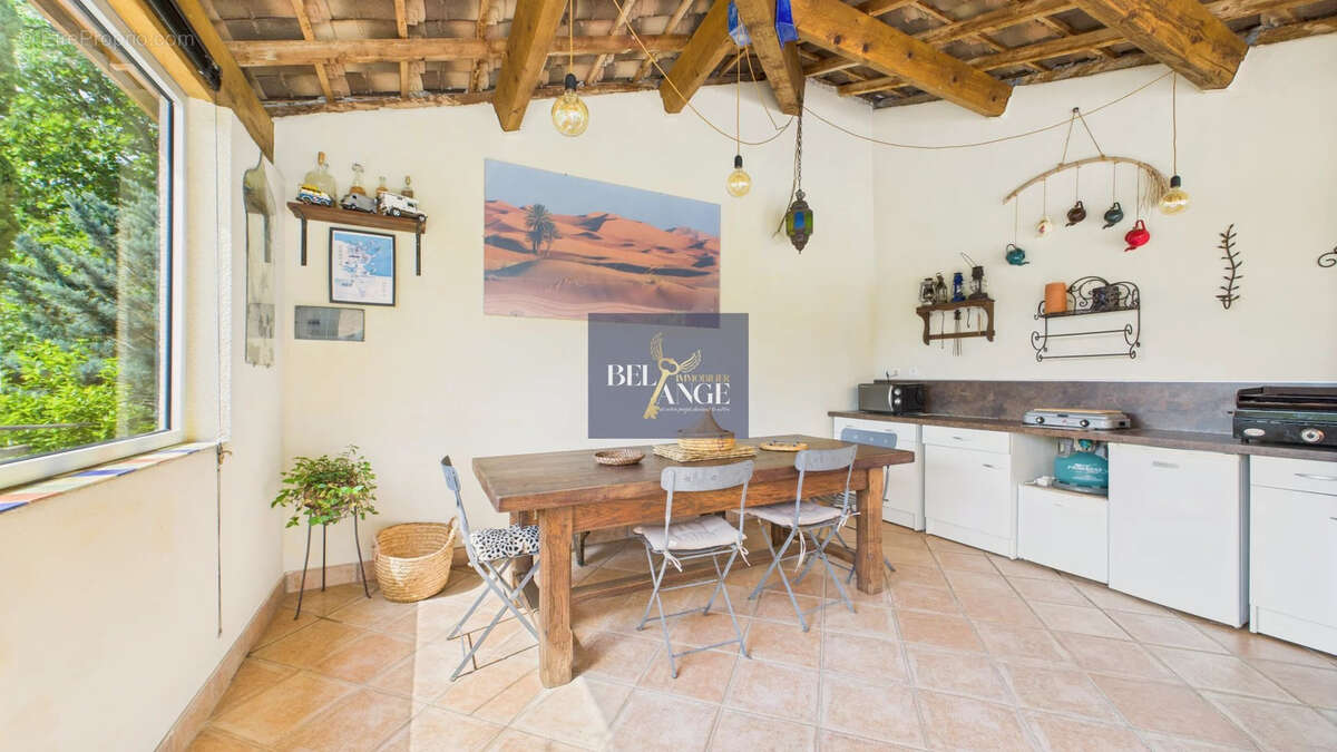 Maison à GROSPIERRES