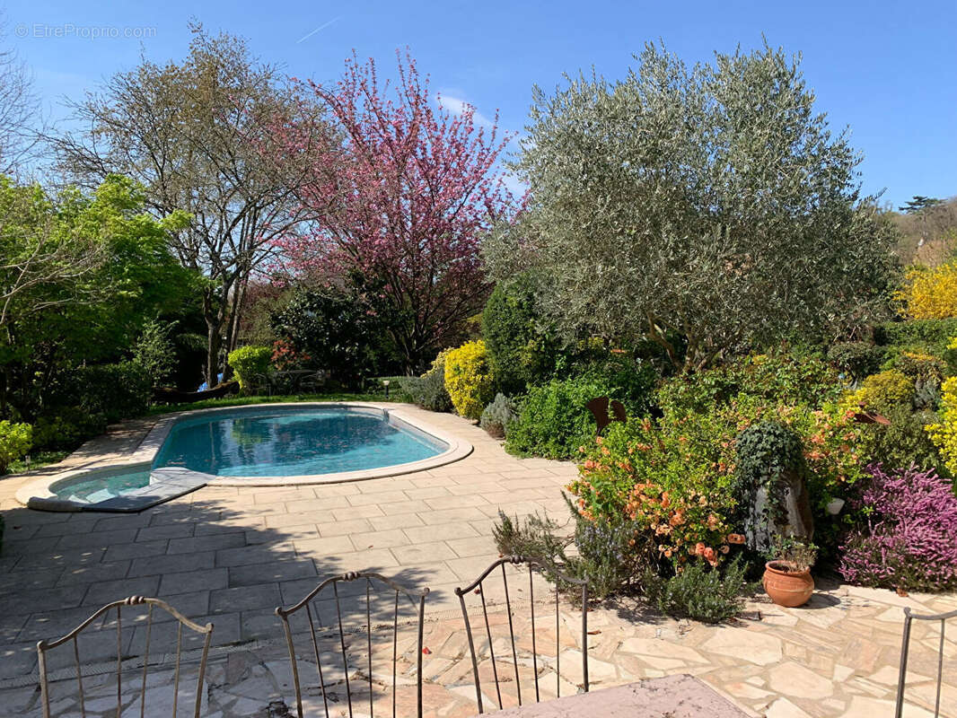 Maison à SAINT-PRIX