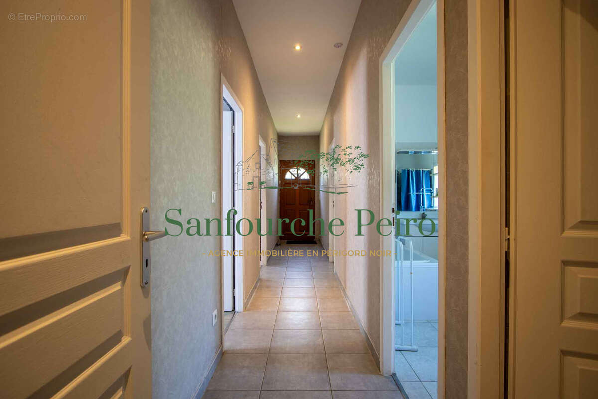 Maison à SAINT-ANDRE-D'ALLAS