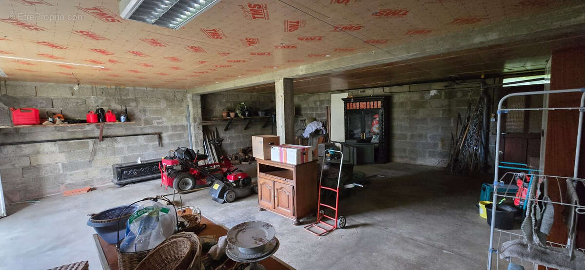 Maison à SAINT-MARCEL