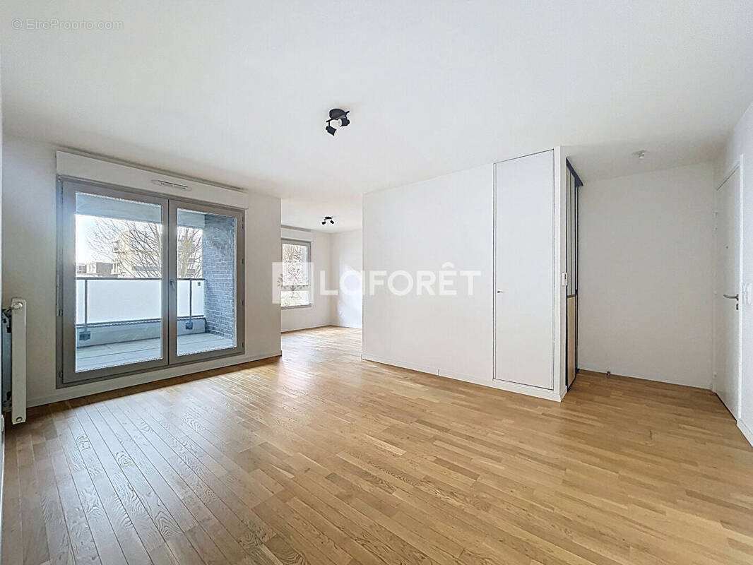 Appartement à LIEUSAINT