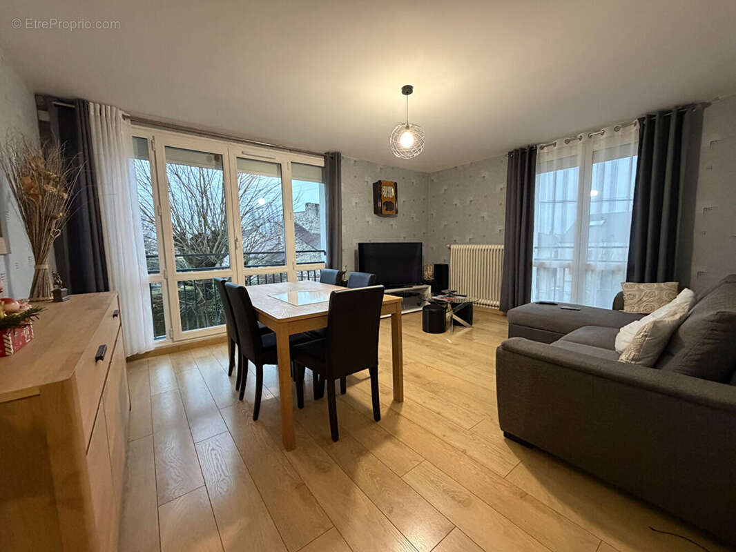 Appartement à OLIVET