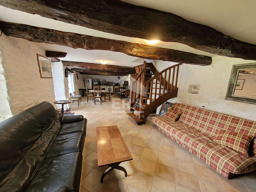 Maison à DOL-DE-BRETAGNE