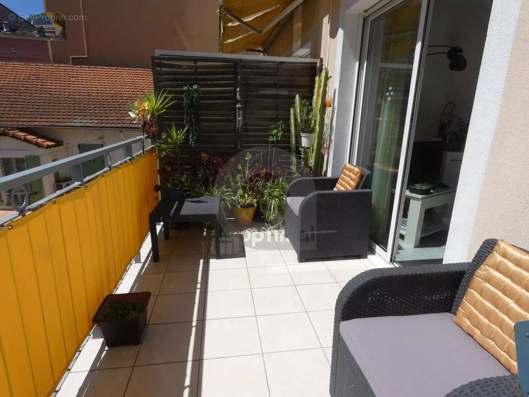 Appartement à MENTON