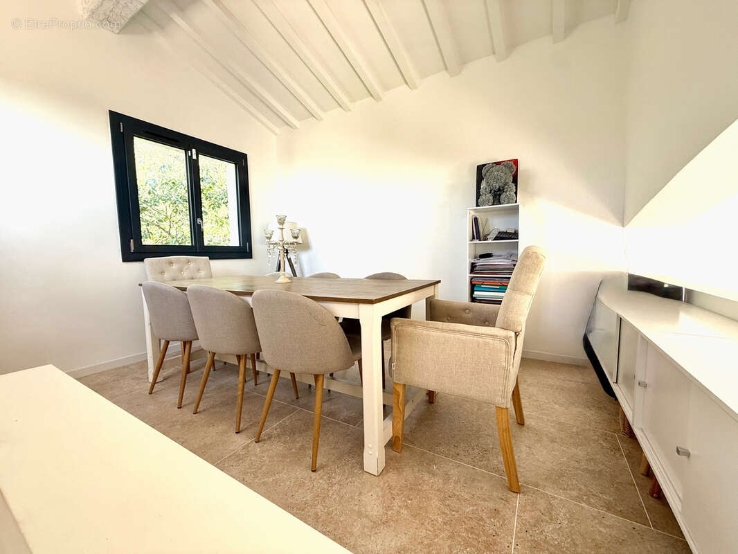 Bien d’exception - Maison rénovée dans impasse avec panorama mer spectaculaire - photo 5