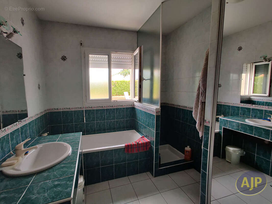 Maison à BEGROLLES-EN-MAUGES