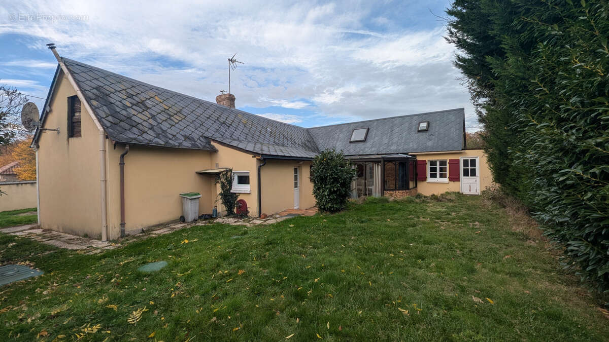 Maison à ILLIERS-COMBRAY