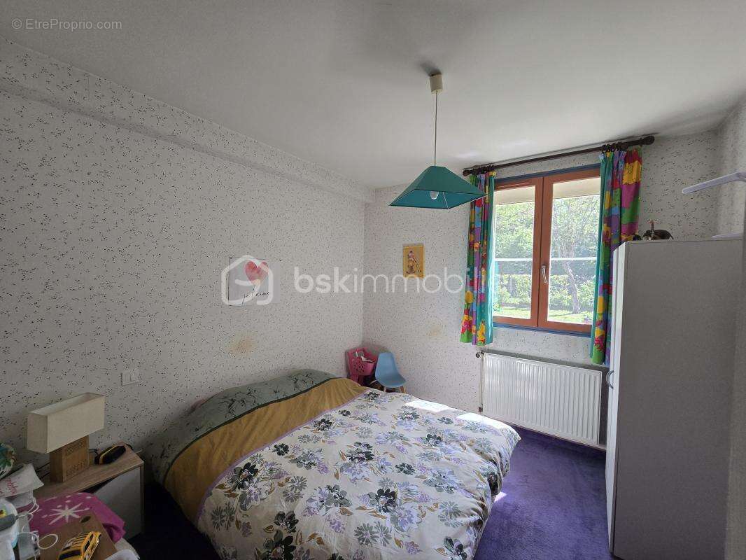 Maison à NOYAL-CHATILLON-SUR-SEICHE