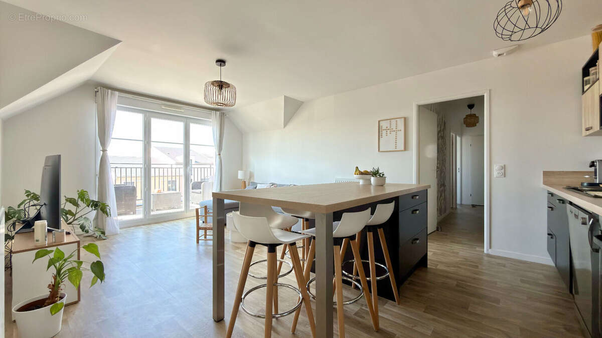 Appartement à TIGERY