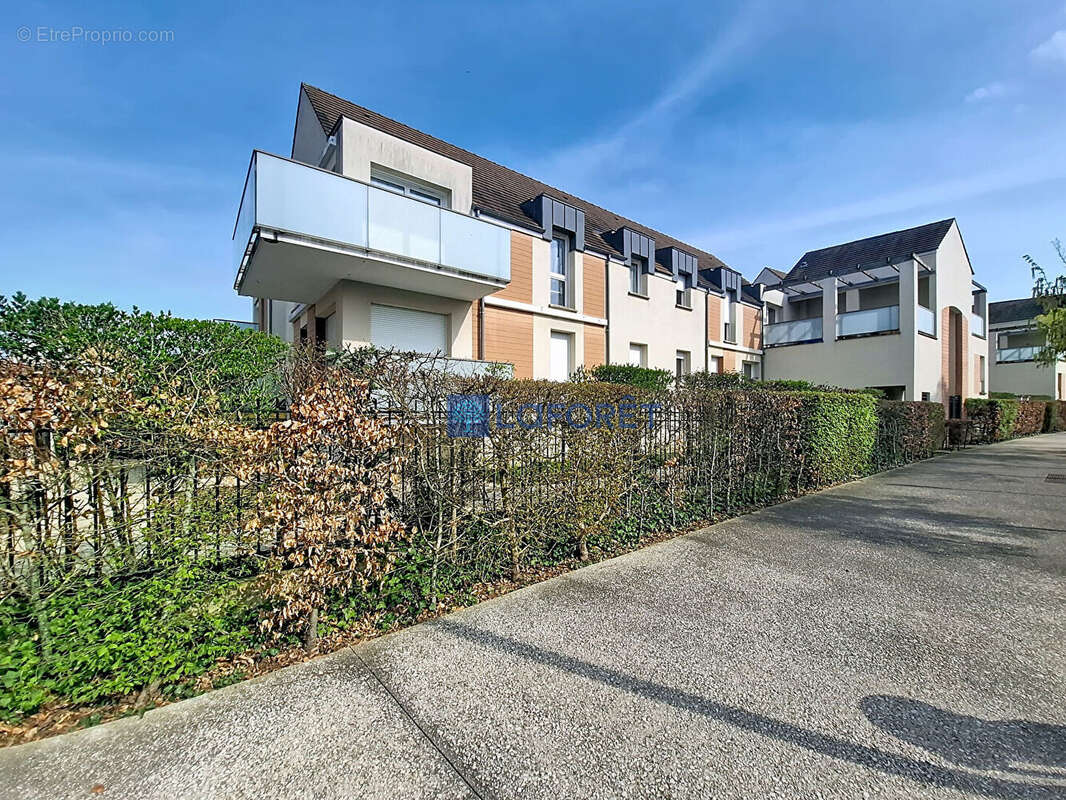 Appartement à CHANTELOUP-EN-BRIE