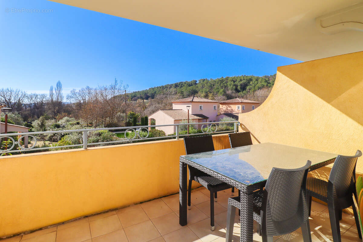 Appartement à CALLIAN