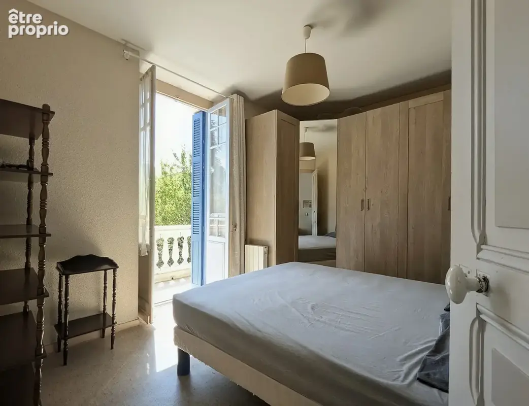 Appartement T2 · Argelès-Gazost ville haute · Balcon vue Hautacam · Parking privatif . Cave - photo 9