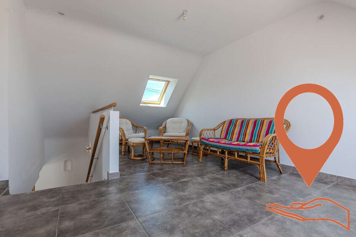 Maison 174 m² à Sainte-Helene  - photo 9