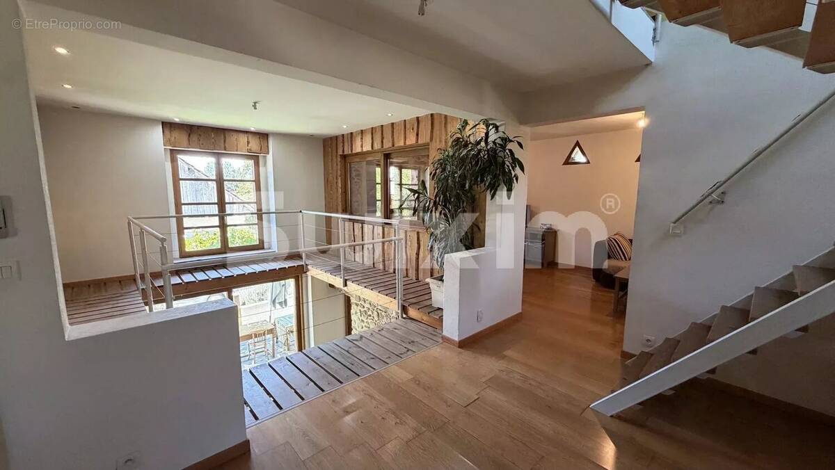 Maison à AIX-LES-BAINS