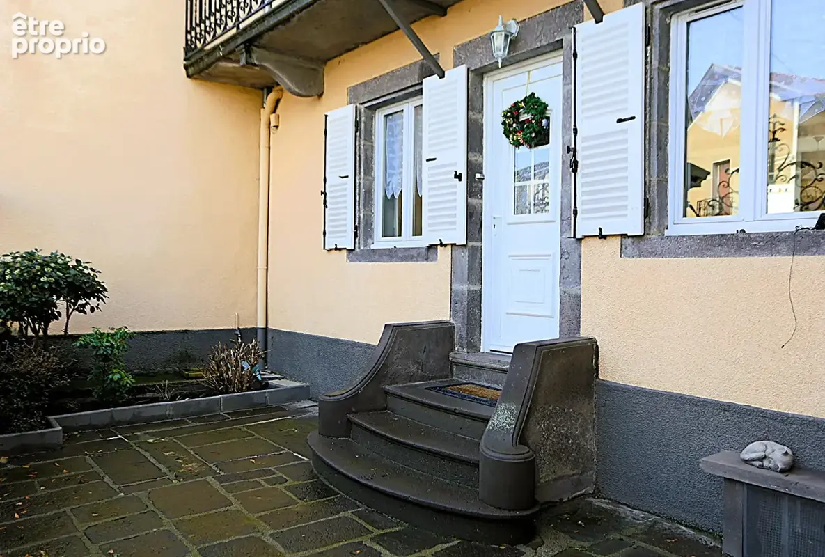 Maison Volvic - photo 3