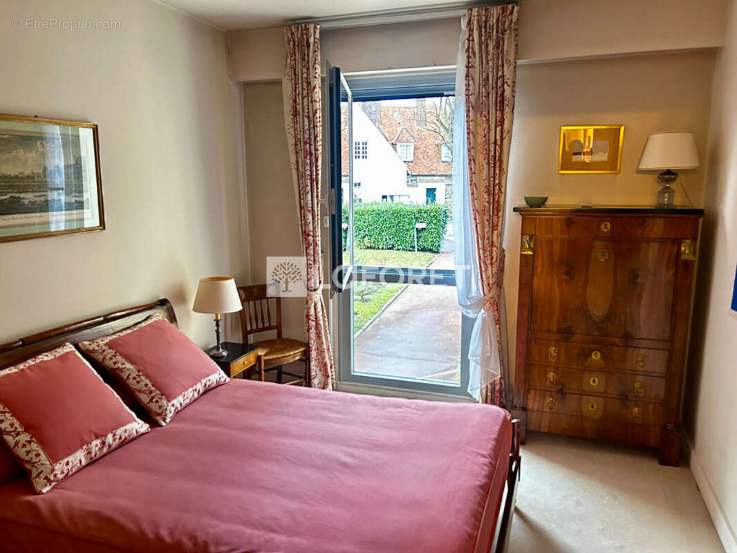 Appartement à GARCHES