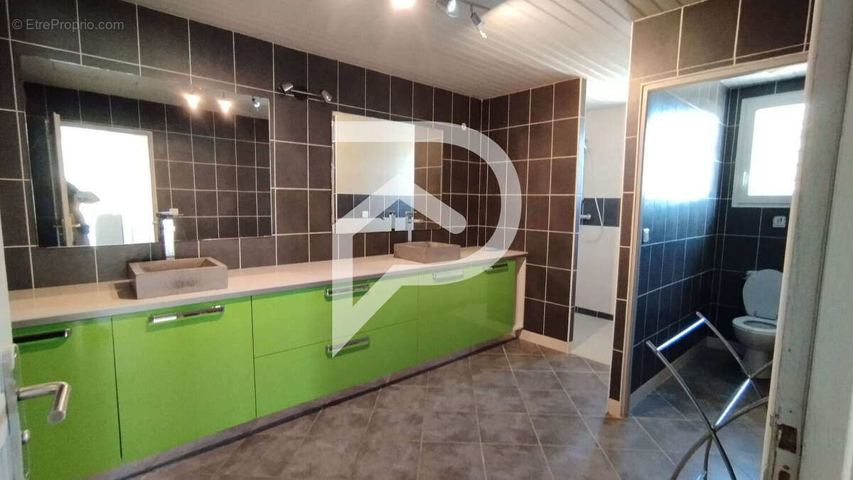 Maison à LAMONZIE-SAINT-MARTIN