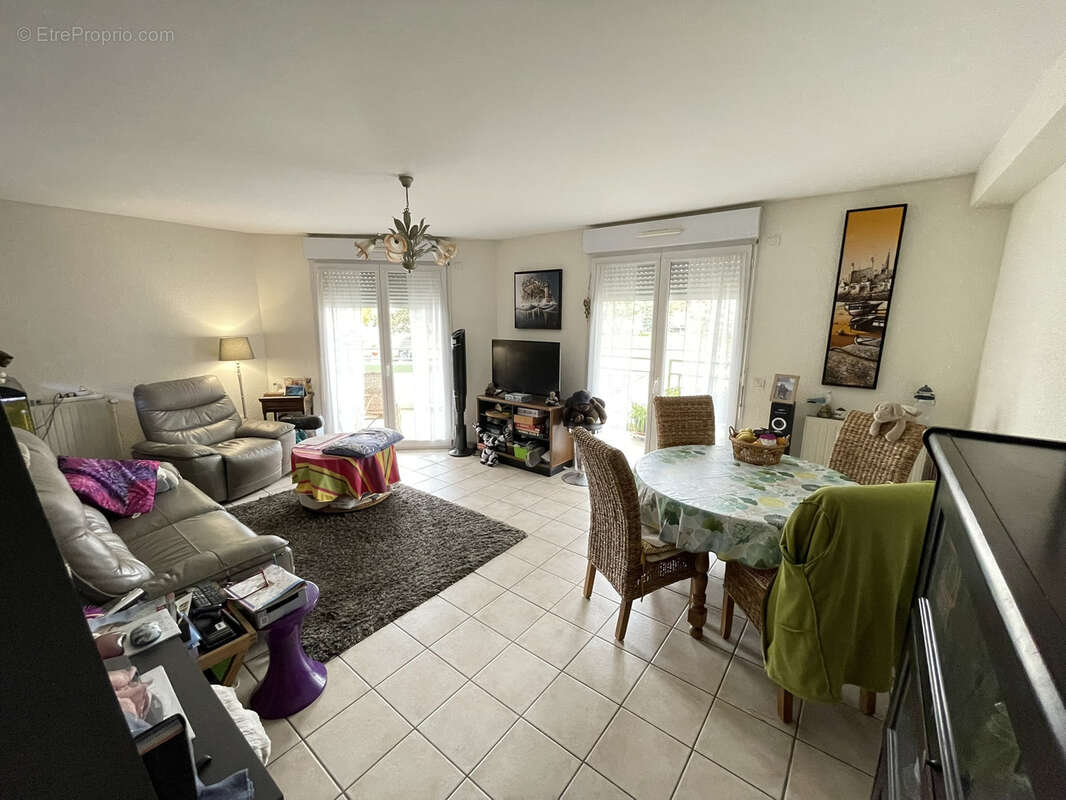 Appartement à RIORGES