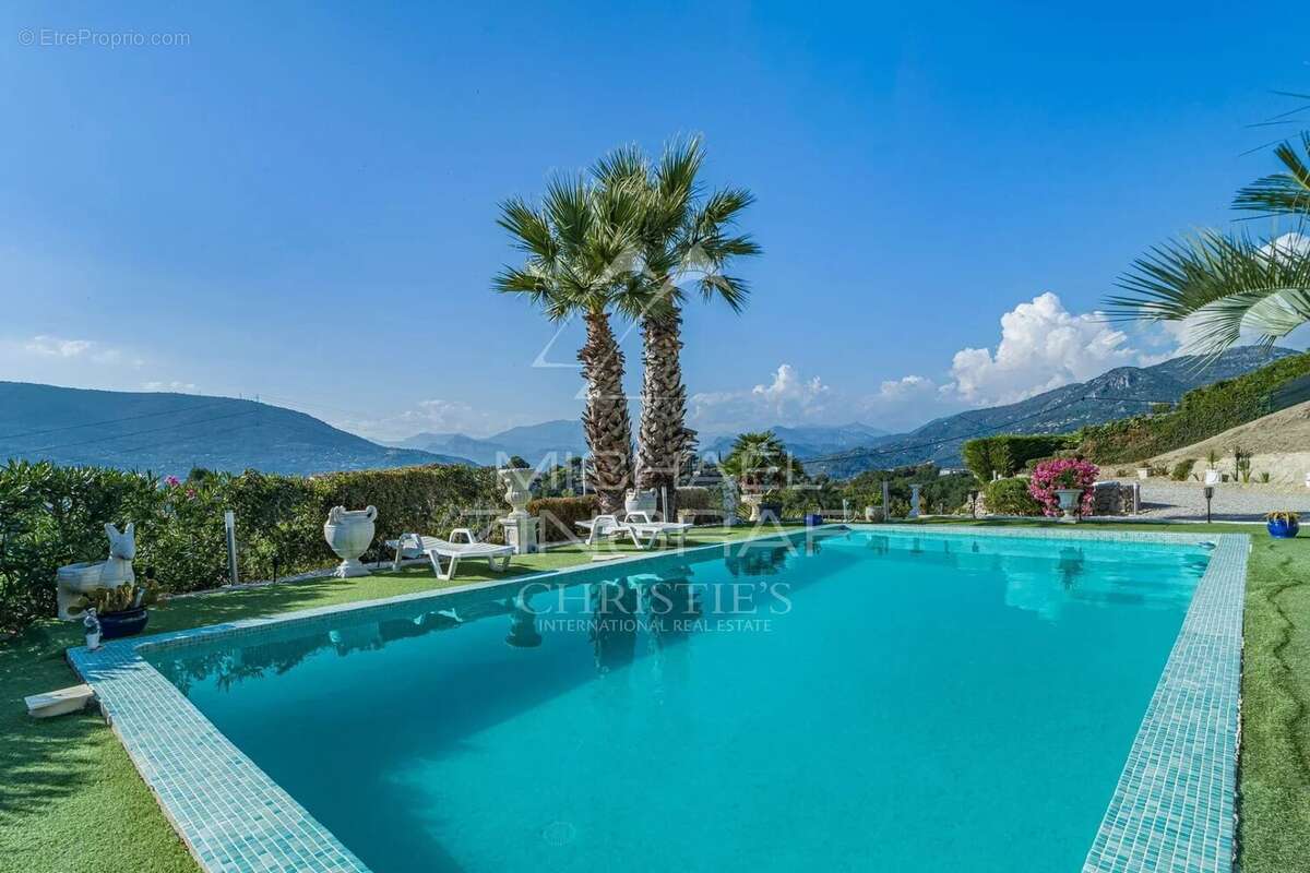 Proche Nice - Colomars - Superbe propriété familiale - photo 2