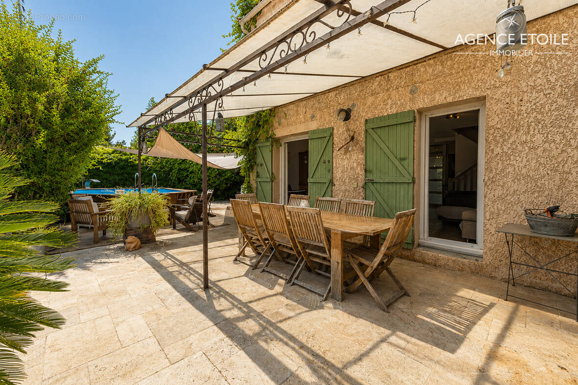 Maison à MARSEILLE-10E