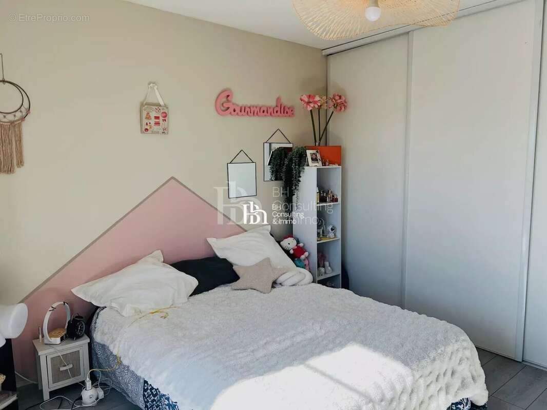 Maison à VILLENAVE-D'ORNON