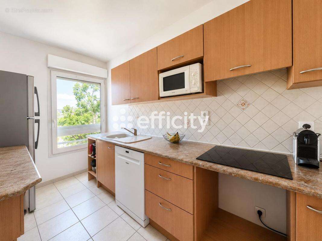 Appartement à MARSEILLE-8E
