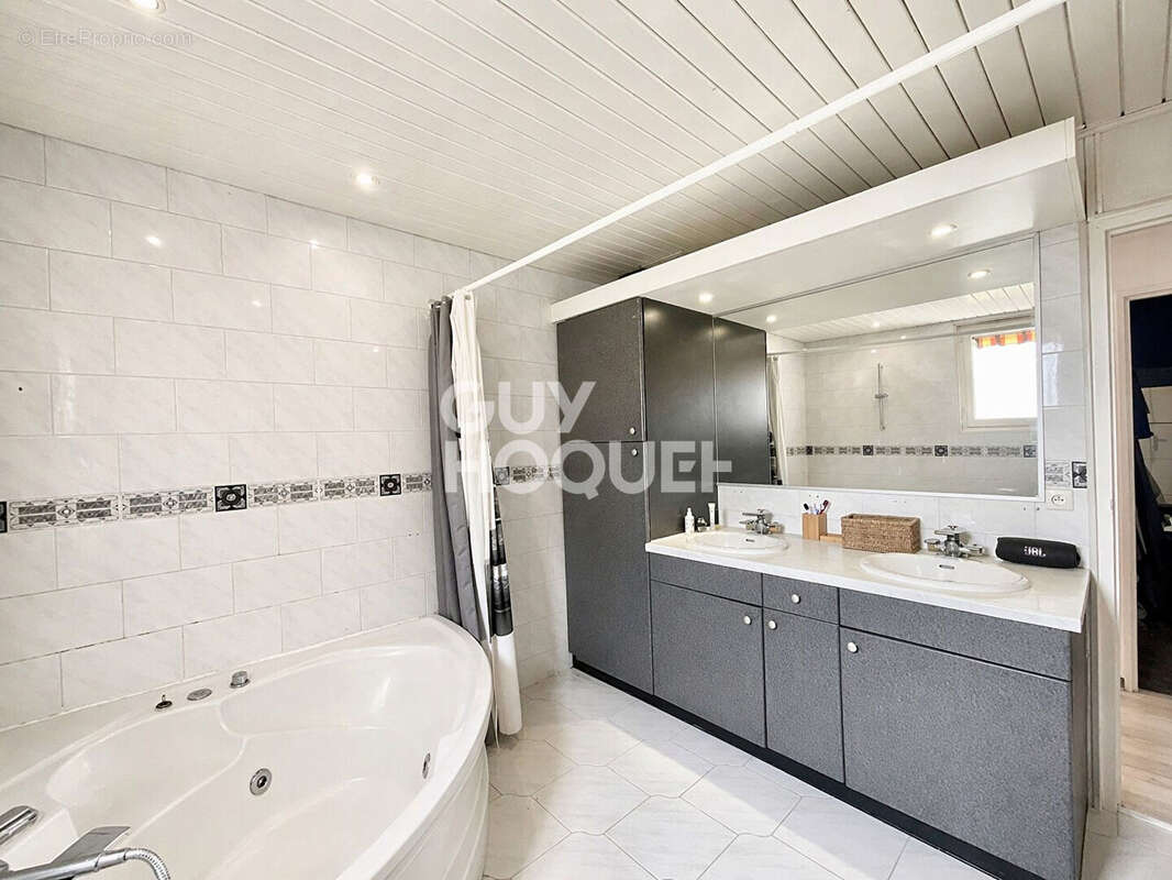 Maison SCLOS CONTE5 pièces 111.65 m2 - photo 9