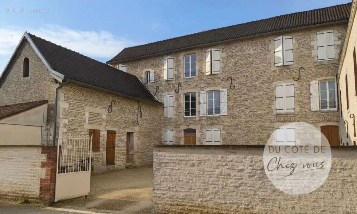 Appartement à MUSSY-SUR-SEINE