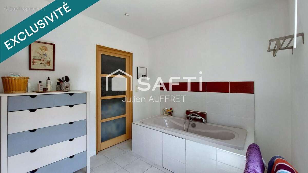 Maison 117 m² à Acheres  - photo 8