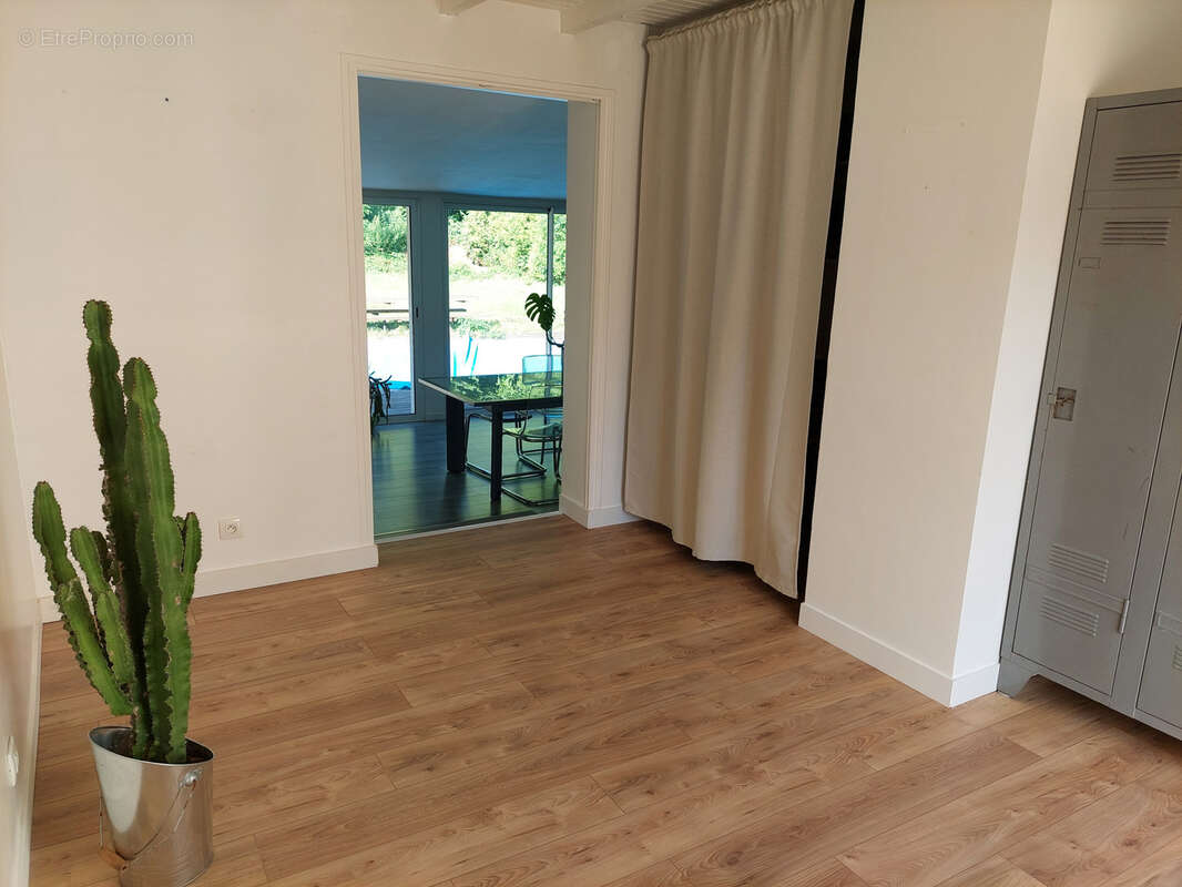 Maison 6 pièces de 153 m2 - photo 14