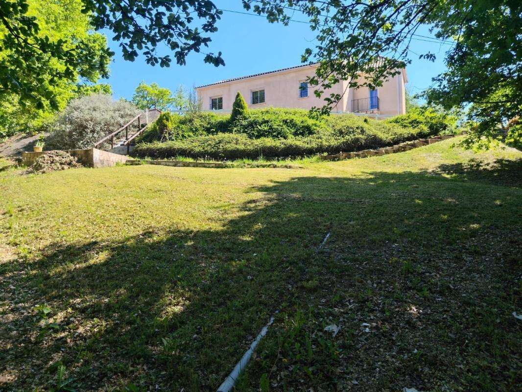 Maison à COURSAC