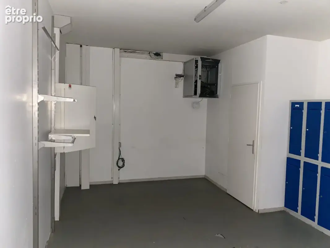 Commerce 200 m² à vendre à Romans-Sur-Isere (26100) - photo 6