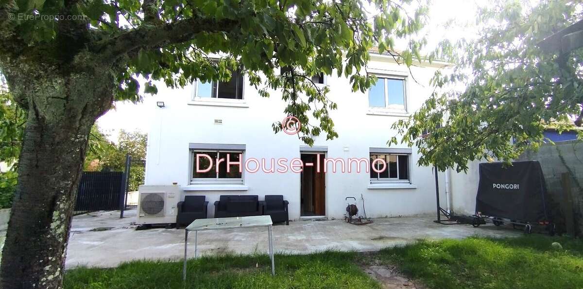 Maison à SAINT-SEBASTIEN-SUR-LOIRE