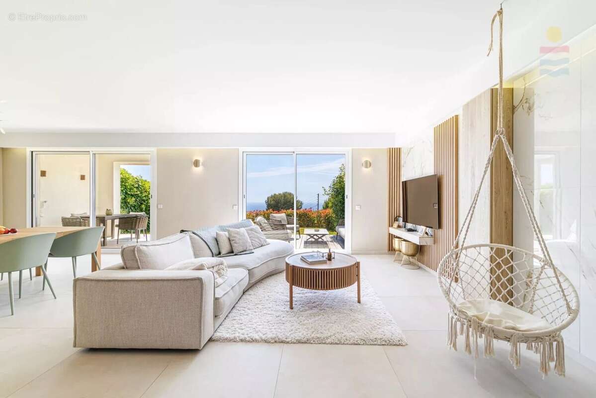 Appartement à VILLEFRANCHE-SUR-MER