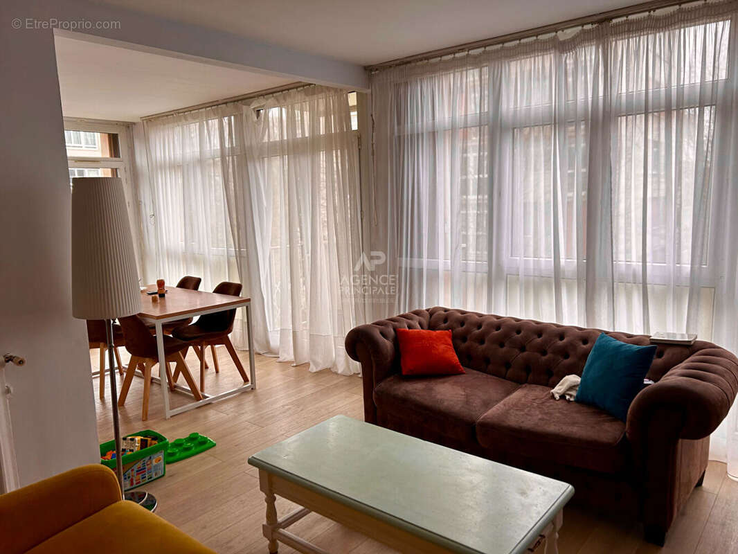 Appartement  4 pièce(s) - Chateau - seine hippodrome - photo 5