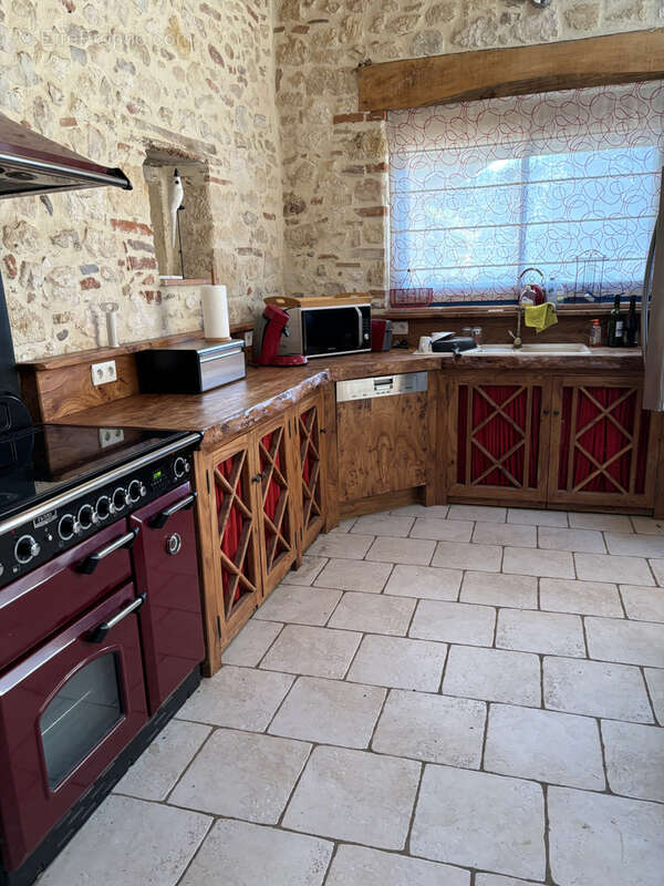 Maison à SAINT-VITE