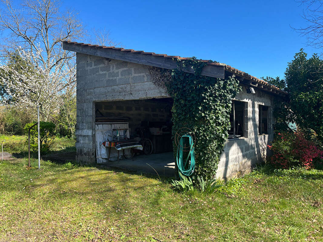 Maison à VILLENAVE-D'ORNON