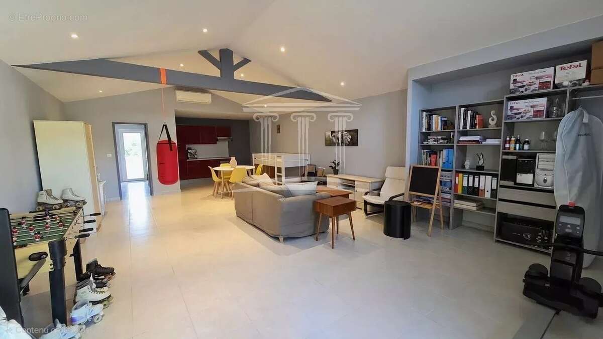 Maison à BEDARRIDES