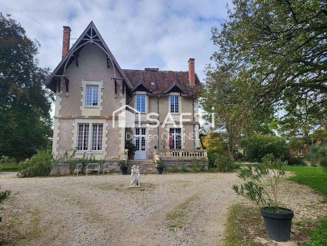 Photo 1 - Maison à ARCOMPS