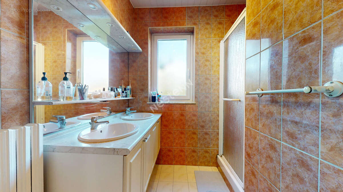 Maison à BENING-LES-SAINT-AVOLD