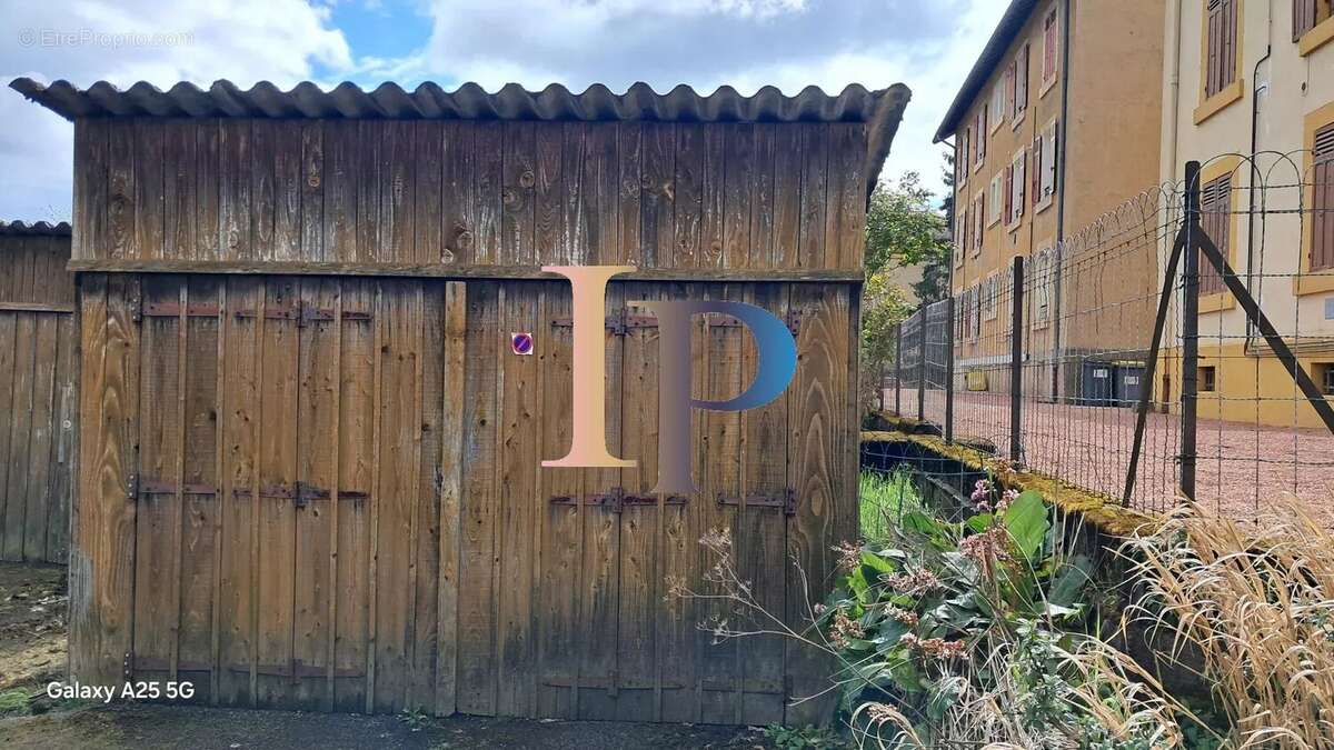 Appartement à PARAY-LE-MONIAL